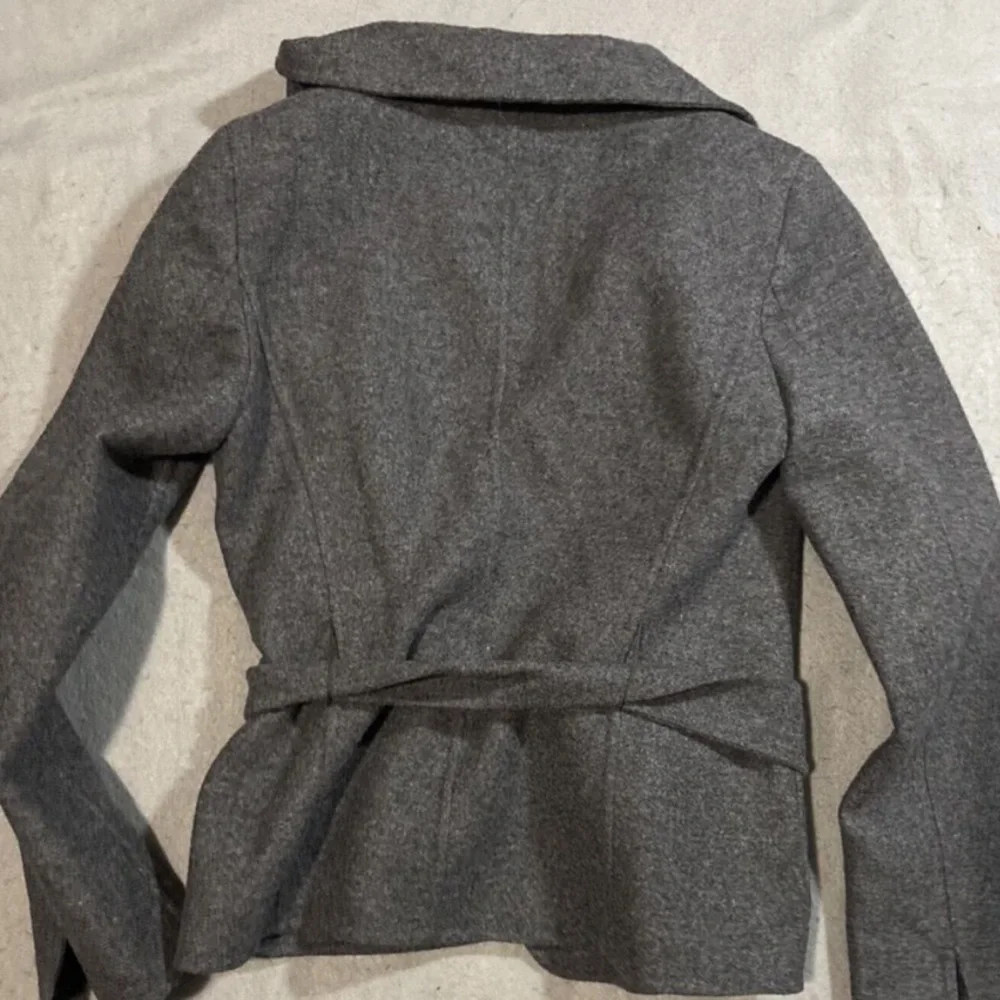 SOLD - Picture 4 of 4